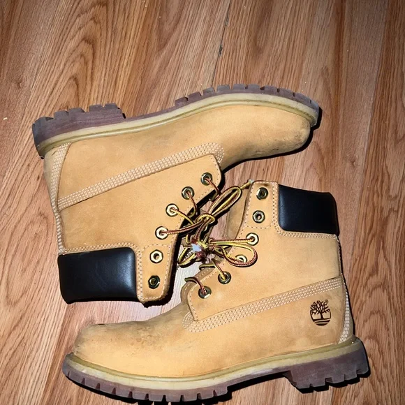 Timberland Men's Wheat Nubuck Boots - Picture 3 of 5